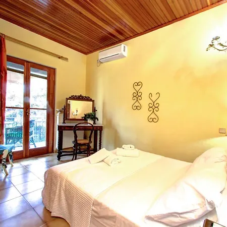 בית נופש Traditional House *